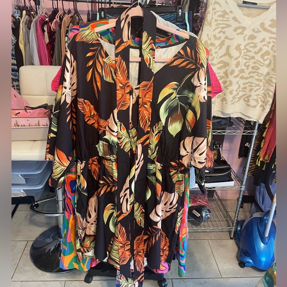 Tropical Vibes Tropical Print Belted Romper - Picture 5 of 7